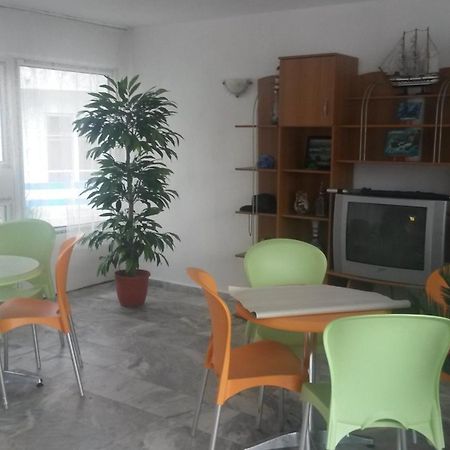 Park 1 Hotel Kiten  Bagian luar foto