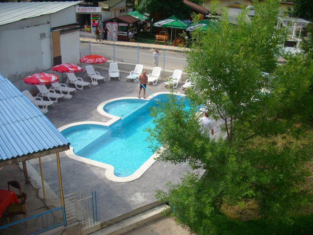 Park 1 Hotel Kiten  Bagian luar foto