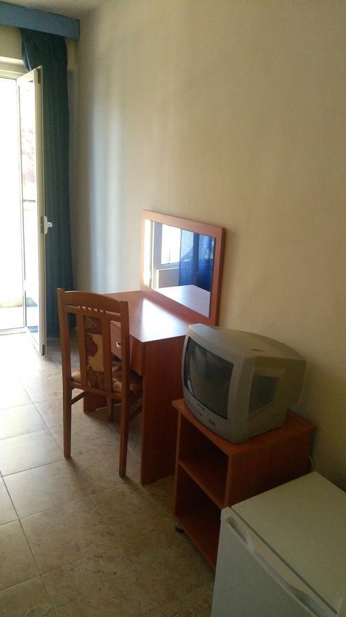 Park 1 Hotel Kiten  Bagian luar foto